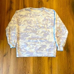 LuluLemon sweatshirt, size 6